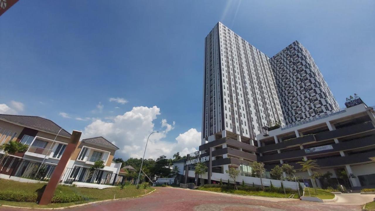 Amartha View Apartement Tambakaji Exterior foto