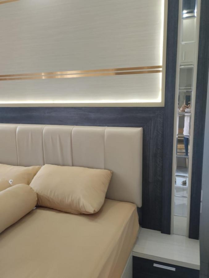Amartha View Apartement Tambakaji Exterior foto